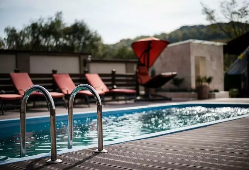 Aamiaismajoitus (B&B) Gasthaus Hundorf