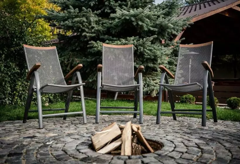 Aamiaismajoitus (B&B) Gasthaus Hundorf