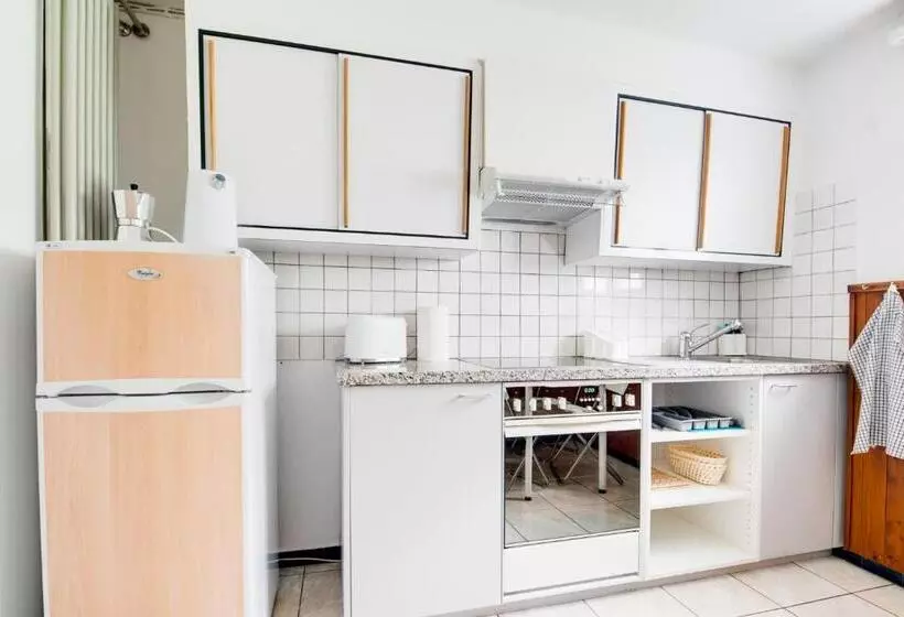 ベッドアンドブレックファースト Lotus Oasis I Natural Food & Room Experience