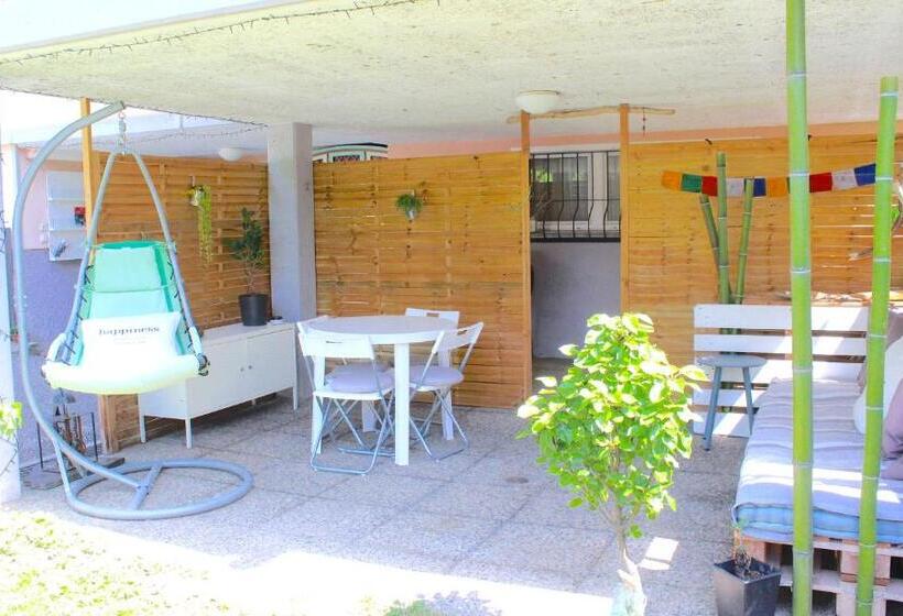 Bed and Breakfast Lotus Oasis I Natural Food & Room Experience