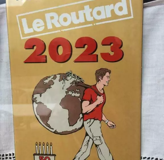 ホテル Auberge La Romaine