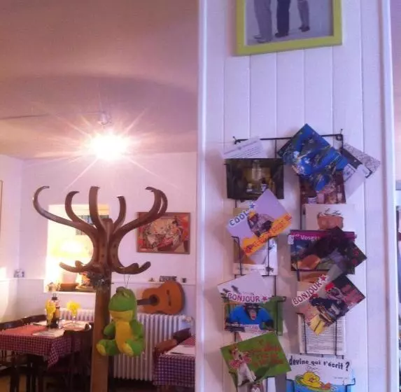 ホテル Auberge La Romaine