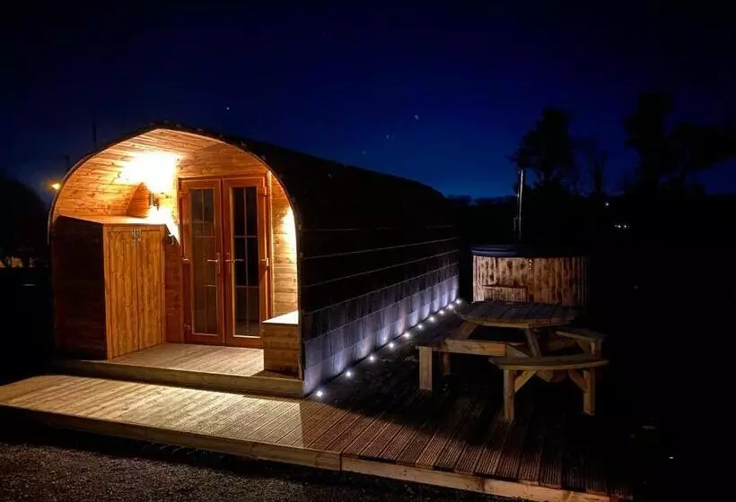 Hotelli Bryn Glamping
