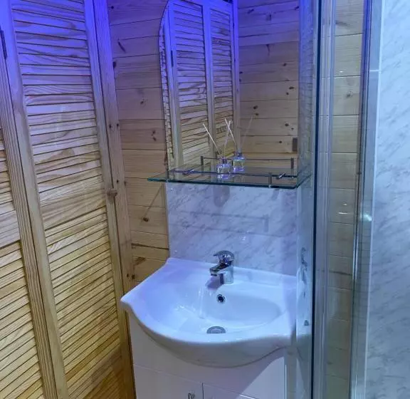 Hotelli Bryn Glamping