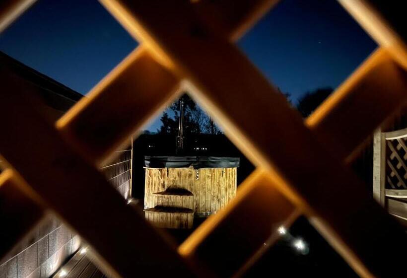 ホテル Bryn Glamping