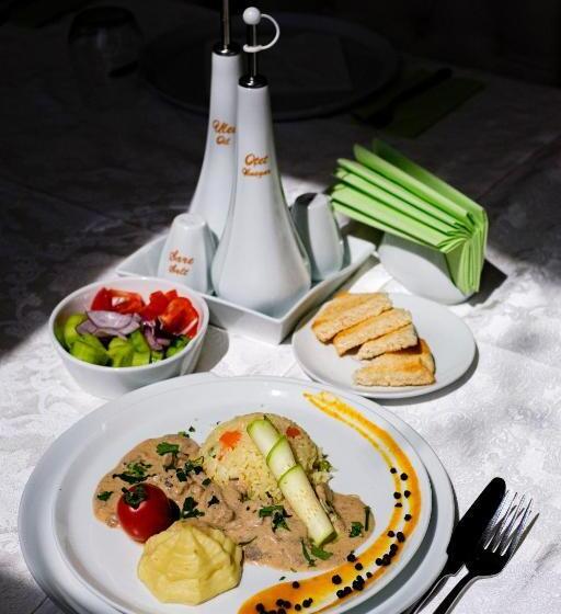 בית מלון כפרי Poezia