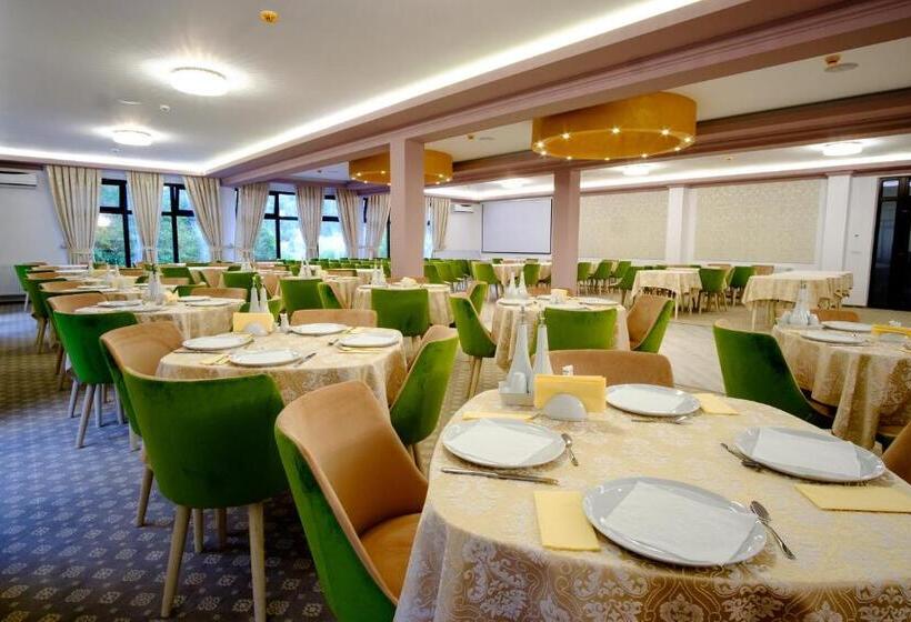 בית מלון כפרי Poezia