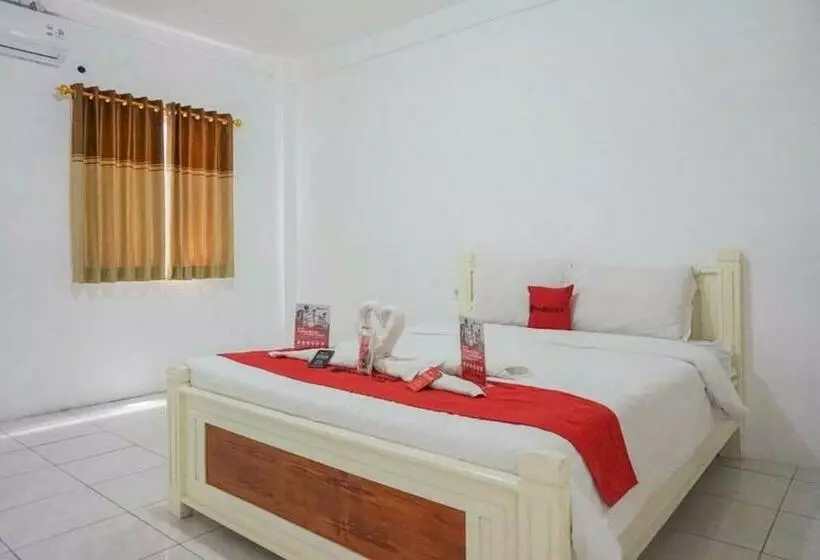 ホテル Reddoorz Plus Near Taman Rekreasi Selecta 2