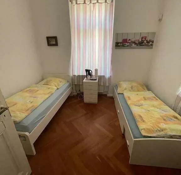 Majatalo A&s Ferienwohnungen Villa Berlin