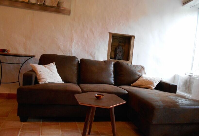 بنسيون Domaine De La Fée Licité