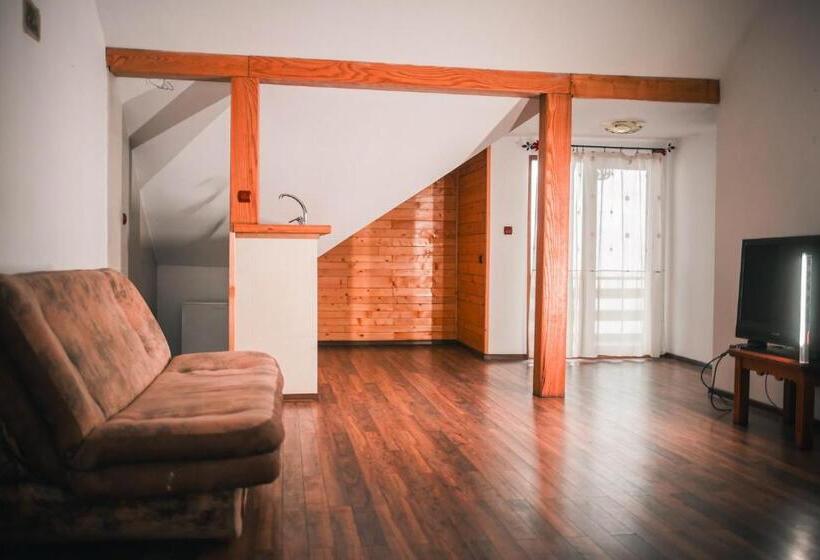 Pensão Hanul Vanatorului