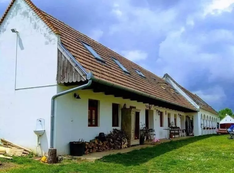 ペンション Home Vendégház