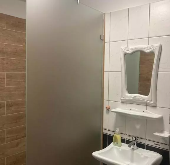 ペンション Home Vendégház