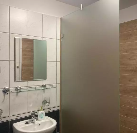 ペンション Home Vendégház