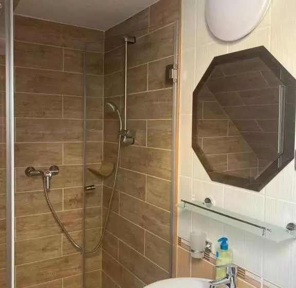ペンション Home Vendégház