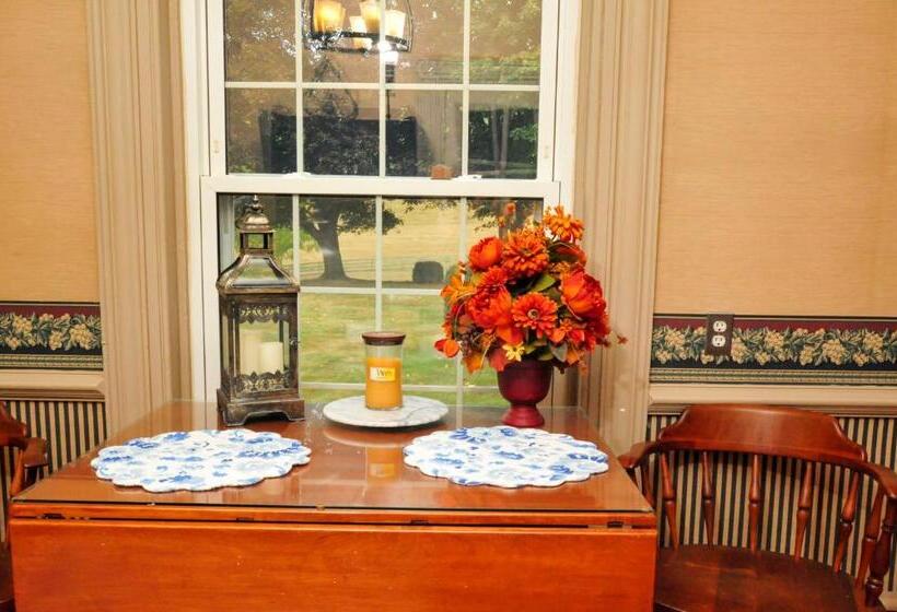 ペンション Hunter Ridge Estate