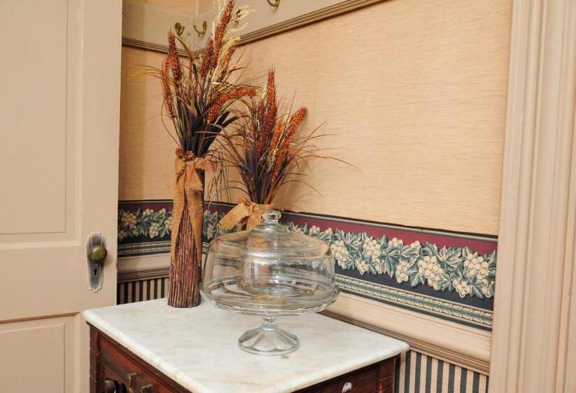 ペンション Hunter Ridge Estate