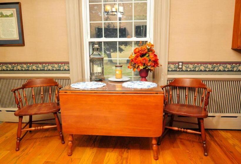 ペンション Hunter Ridge Estate