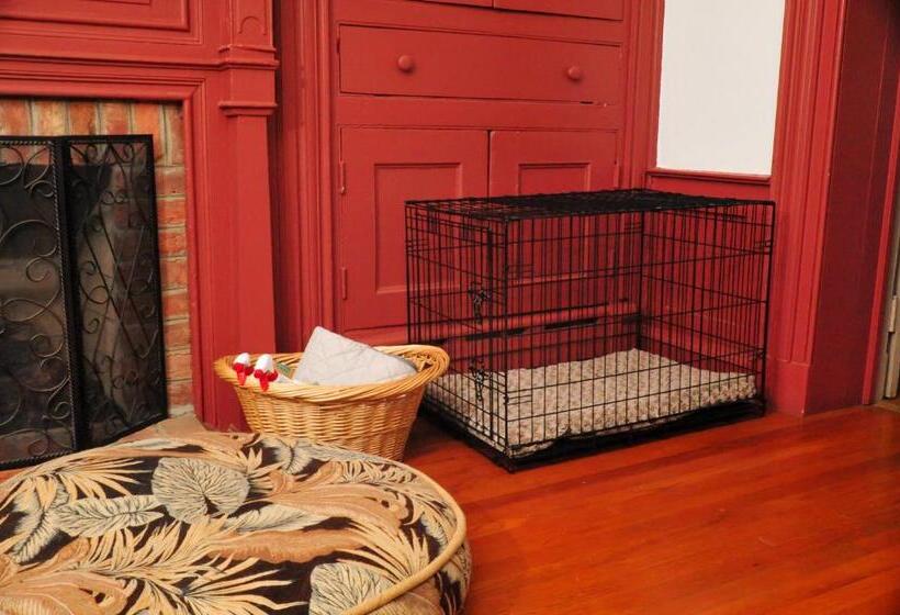 ペンション Hunter Ridge Estate