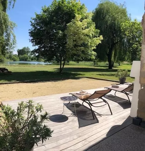 ペンション Le Moulin De Longchamp   Maison D Hôtes