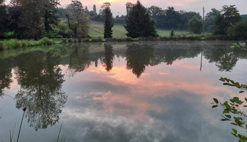 פנסיון Le Moulin De Longchamp   Maison D Hôtes
