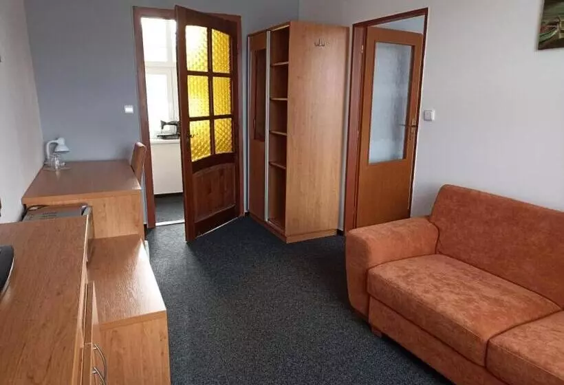 Majatalo Penzion A Restaurace Bělecký Mlýn