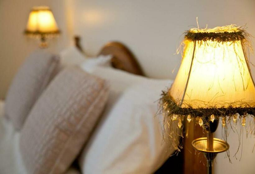 פנסיון The Kerryway