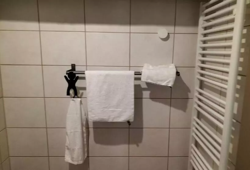 ユースホステル Bremer Handelshaus Fremdenzimmer