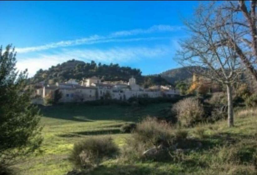ユースホステル Gîte D étape De Vitrolles En Luberon
