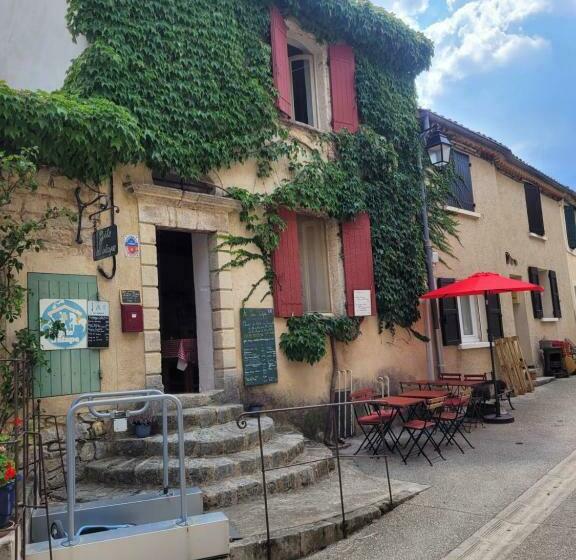 ユースホステル Gîte D étape De Vitrolles En Luberon