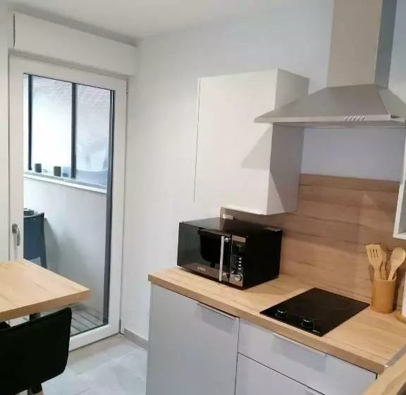 Aamiaismajoitus (B&B) Chambre De Brunemont