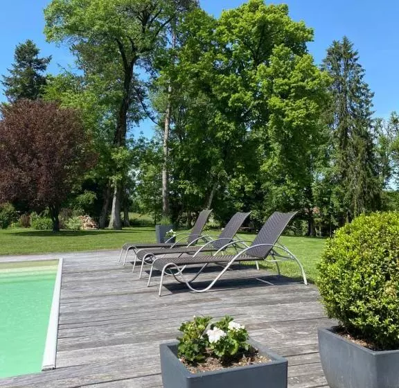 Aamiaismajoitus (B&B) Chambres D’hôtes Les Mouillères