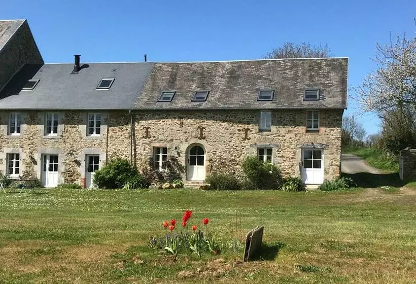 Aamiaismajoitus (B&B) Escale De Gerbold