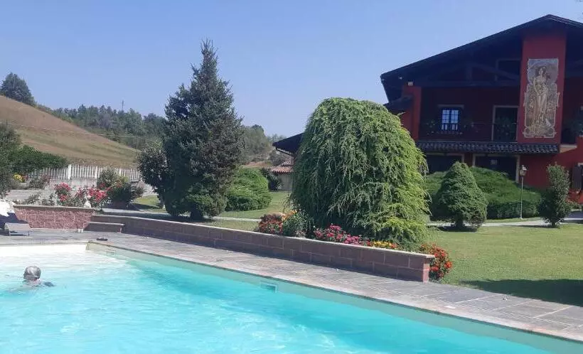 Aamiaismajoitus (B&B) L Isola Dla Cerrea