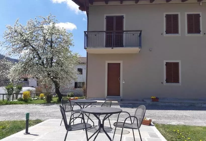 Aamiaismajoitus (B&B) L Isola Dla Cerrea