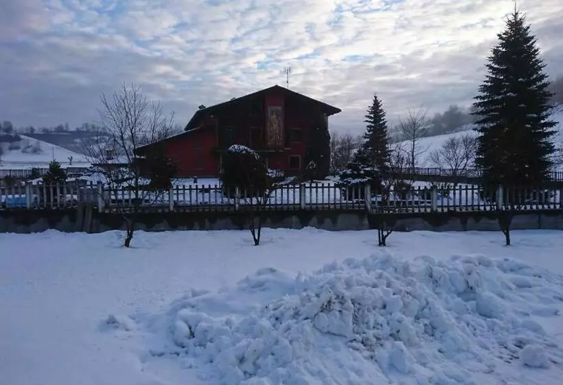 Aamiaismajoitus (B&B) L Isola Dla Cerrea