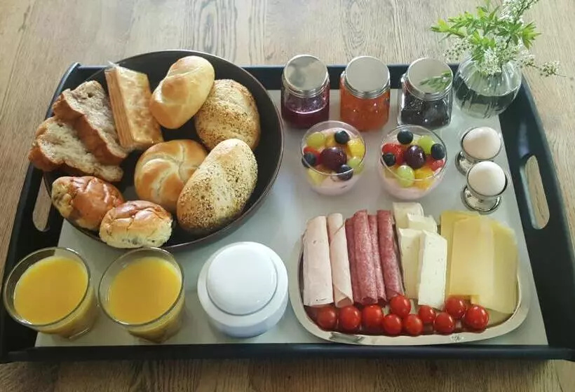 Aamiaismajoitus (B&B) Natuurhuisje  T Poepekrus