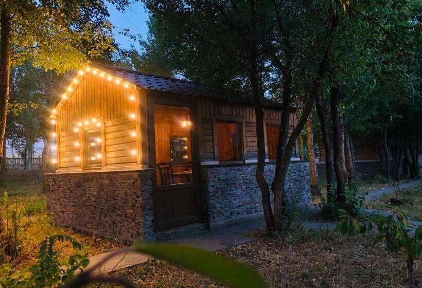 Bed and Breakfast Orran Hotel And Resort