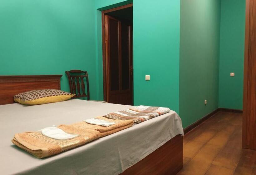 Bed and Breakfast Orran Hotel And Resort