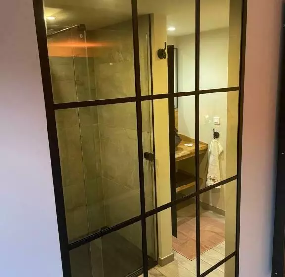 Aamiaismajoitus (B&B) Tournez La Page