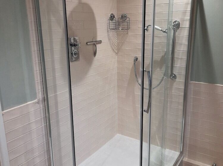 Cotswold Cottage Bed & Breakfast