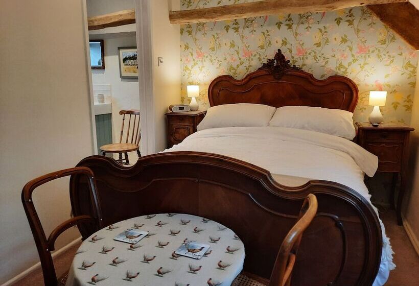 Cotswold Cottage Bed & Breakfast