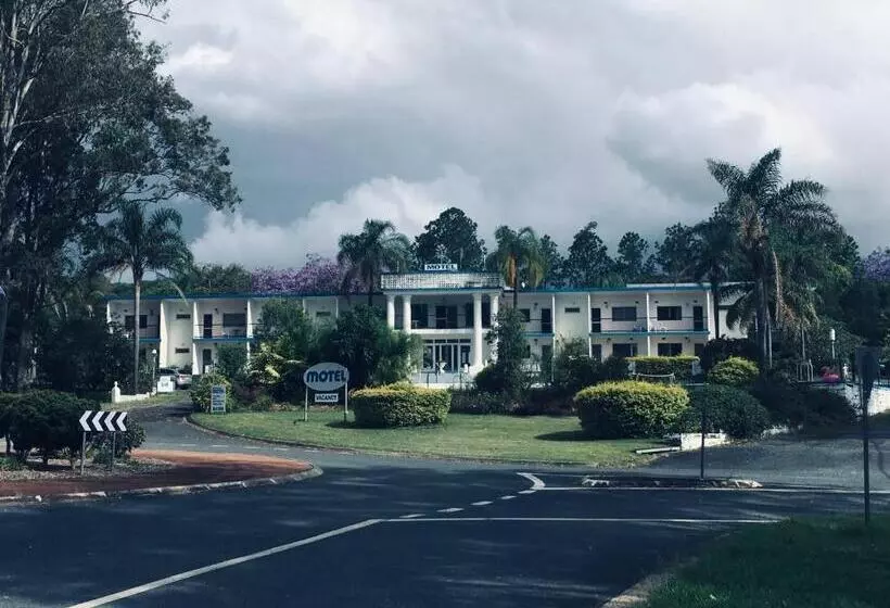 Dukes Plantation Retro Motel