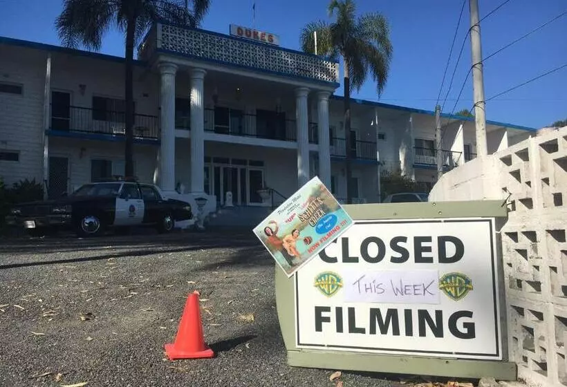 Dukes Plantation Retro Motel