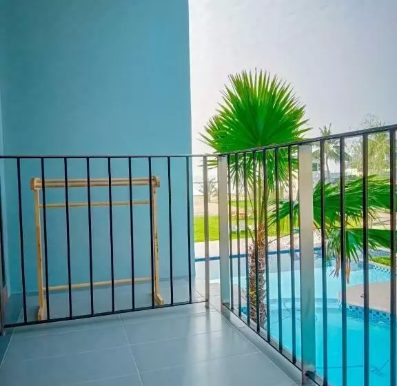 Hatchao Heritage Beach Front Resort