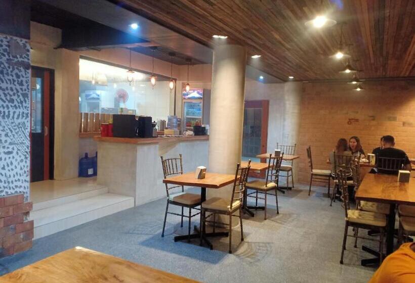 酒店 La Gensol Plaza