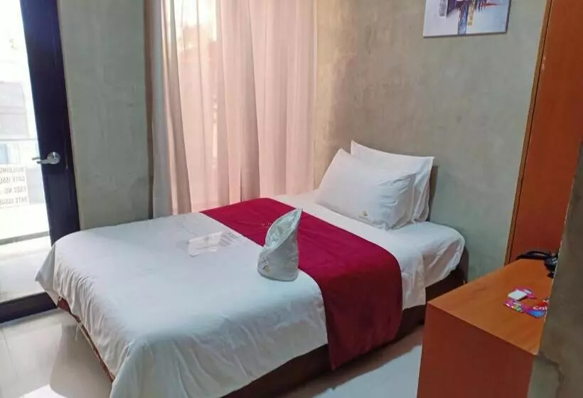 ホテル La Gensol Plaza