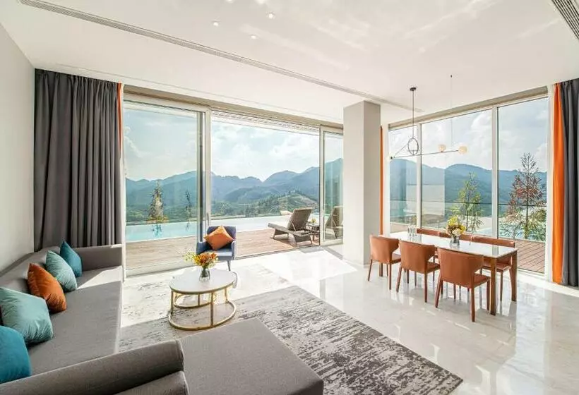 ホテル La Villa By La Montagne