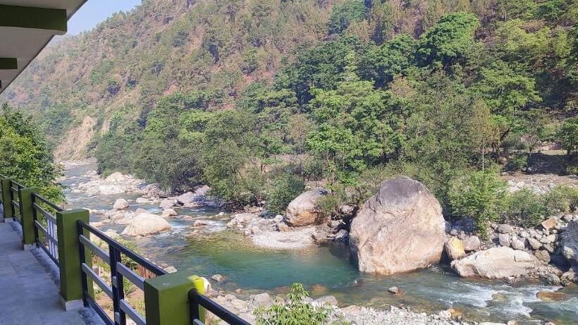 ホテル Mountmemory , Barkot Yamunotri