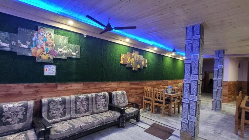 ホテル Mountmemory , Barkot Yamunotri